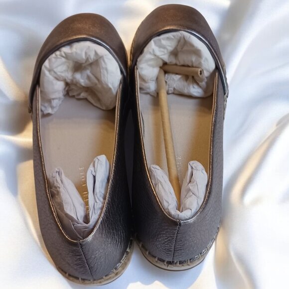 Kenneth Cole Cara Anthracite Flat Espadrille Shoes - New in Box, Size 8M - Picture 4 of 16